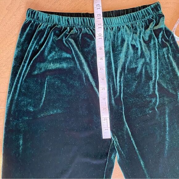 Vintage Forest Green Velvet Wide Leg Pants Size Medium - Picture 6 of 8